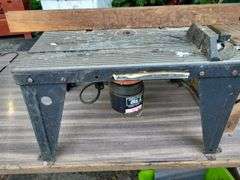 2 Routers and Table