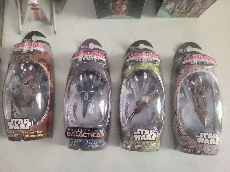 Star Wars Figures and Software