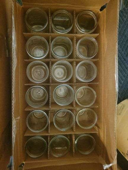 18 Wide mouth Quart Jars