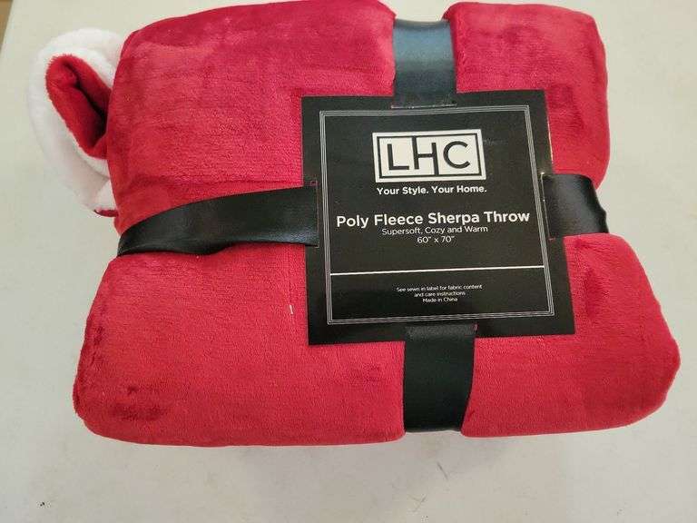 NEW LHC 60"x70" Fleece Sherpa Throw
