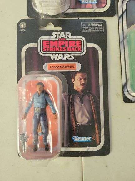 3 Star Wars Figures
