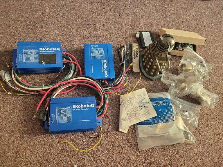 3-RoboteQ DC Monitor Controllers and Parts