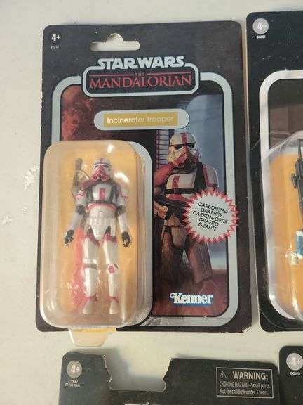4 Star Wars The Mandalorian Figures