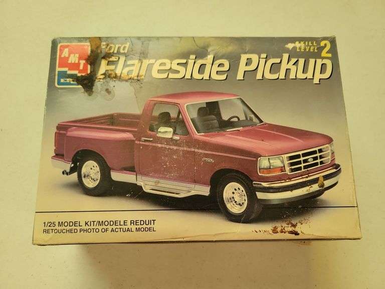 AMT Flareside Ford Pickup Model