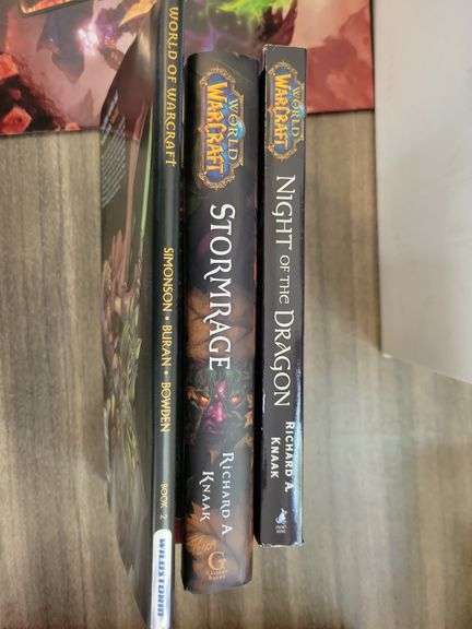 Box World of War Craft Books