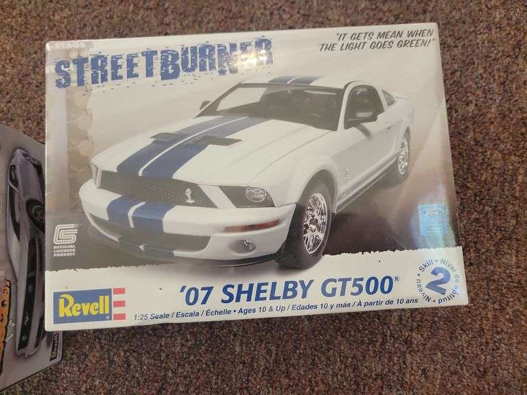 2 Mustang Models