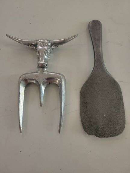 Aluminum Icream Scoop and Bull Head