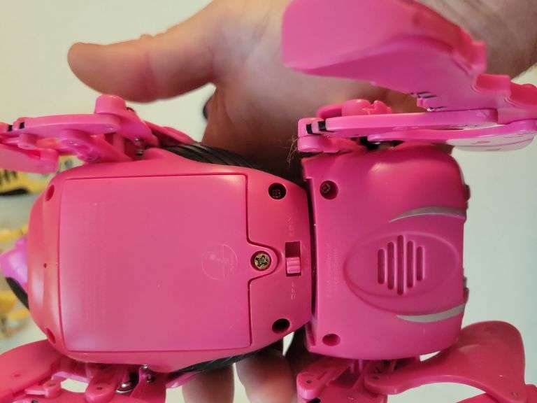 2 WowWee Robopets