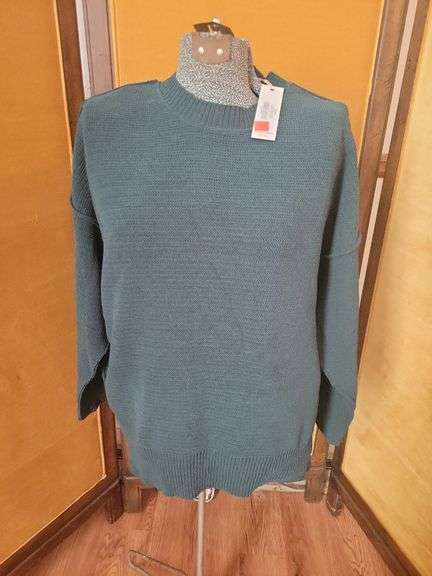 Natural Reflections Size Sm Cabin Sweater