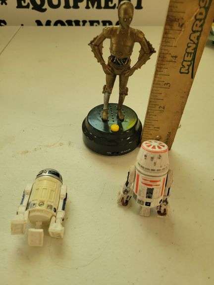 3 Star Wars Figures R5-D4