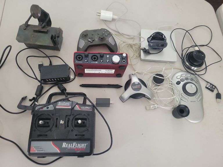USB Controllers and External Drive. Focus rite Scarlett 12 2