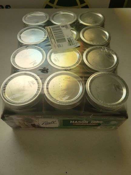 12 New Wide Mouth Pint Jars w/Lids and Rings