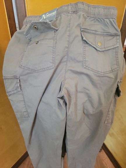 Natural Reflections Size 6 Shorts and Pants