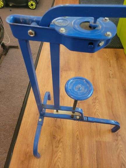 Wine Bottle Press