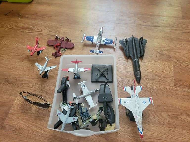 Box Planes