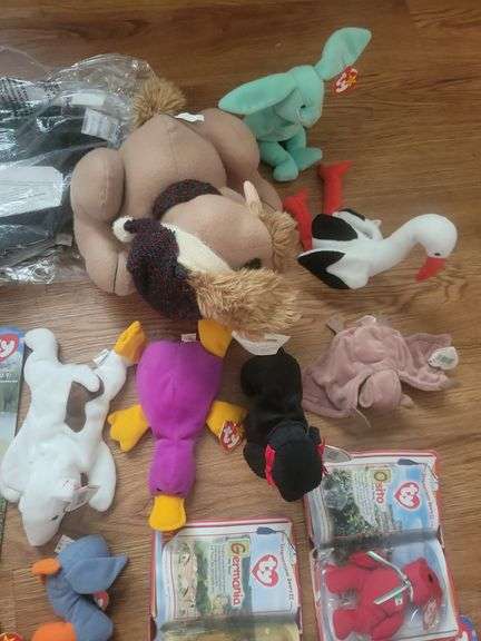 Box Beanie Babies