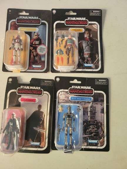 4 Star Wars The Mandalorian Figures
