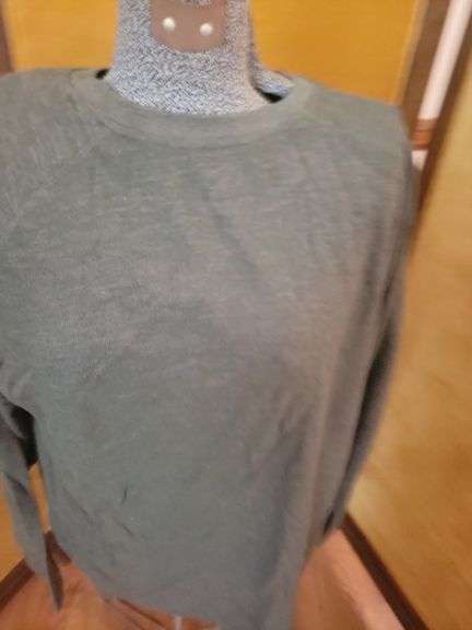 2 RH XL Green Long Sleeve Shirts