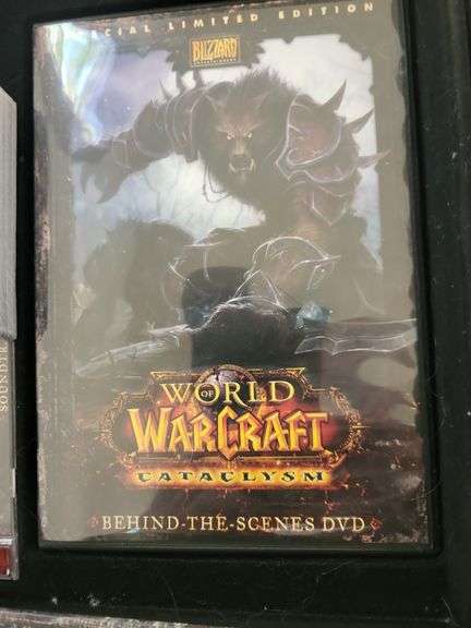 Box World of War Craft Books
