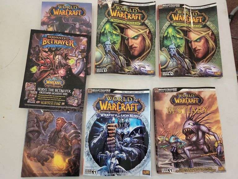 7- World of War Craft Bradygames and books