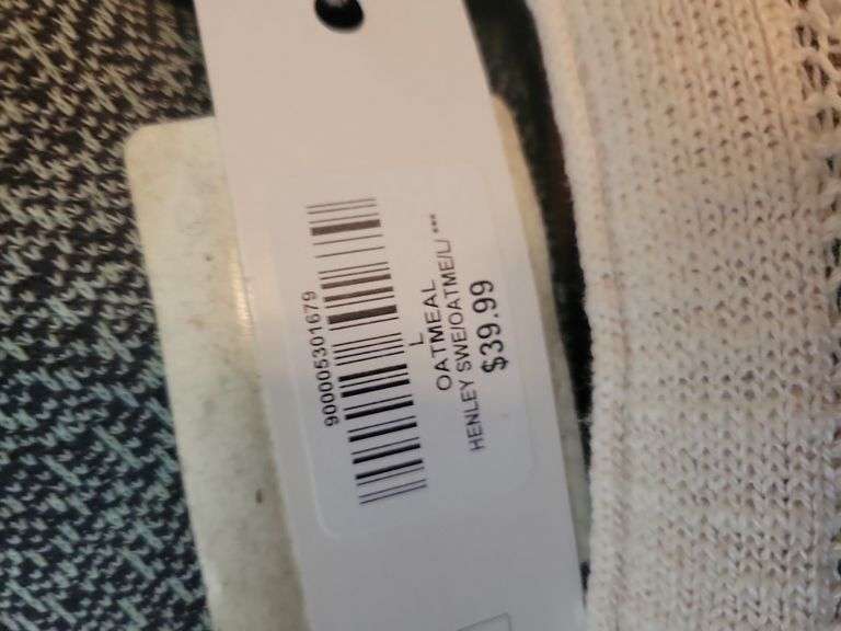 2 Natural Reflections LG Knit Sweaters