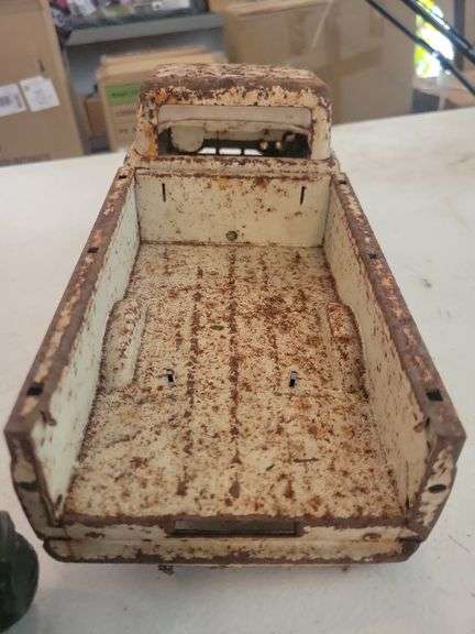 4 Vintage Toys (All needs repair)