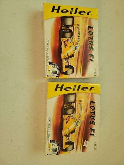 2  - Lotus F1 Scal Models (1-New Sealed)