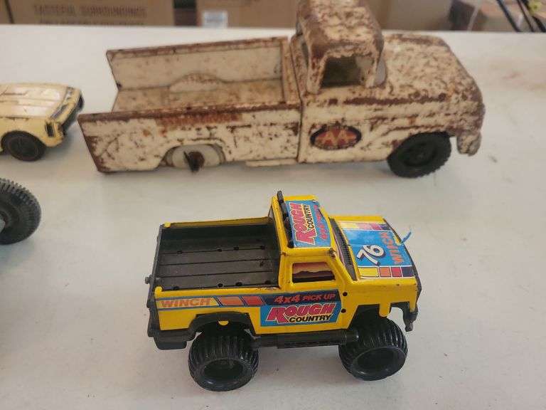 4 Vintage Toys (All needs repair)