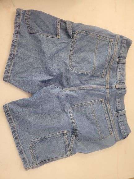 2 Red Head Size 38 Men's Shorts