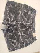 2 Red Head Size 38 Shorts