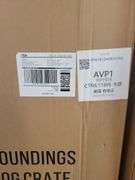 Tasteful Surroundings Collapsable Dog Crate NIB