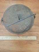 Cast Oron Pot and Lid