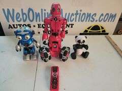 3 Robots