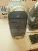Apple G4 Cube Computer w/Keyboard and Mouse (Monitor w/ Cracked Base)