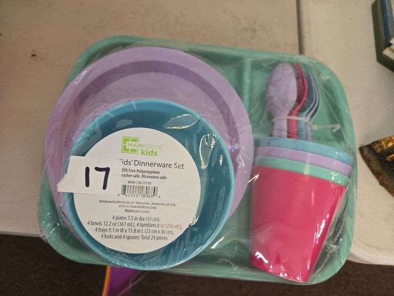 Kids Dinner Set, 2- 1 Gal Pitchers