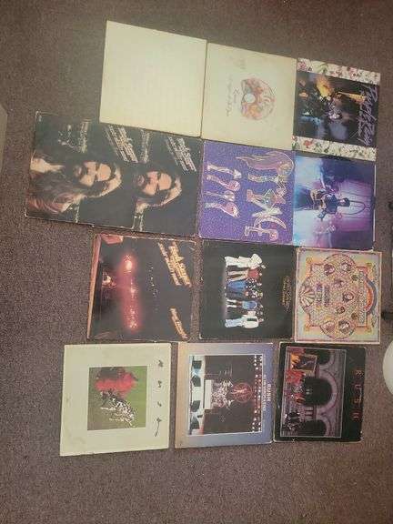 12 Vintage Recorda