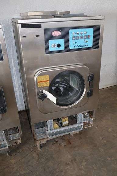 2008 Milnor EP one touch washing machine - MWRRE5 - AS IS - Untested
