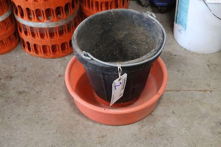 Pair to go - Bucket & drain pan