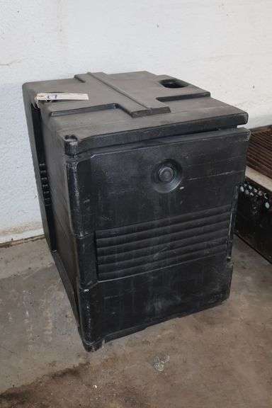 Cambro black catering box