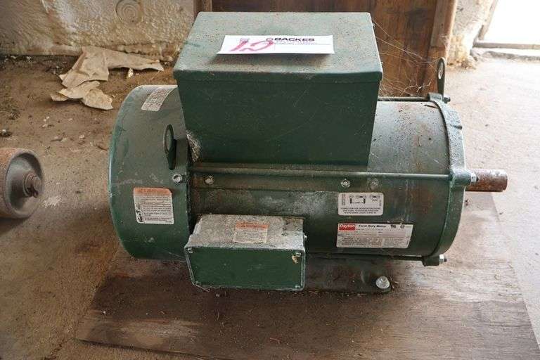 Dayton GK97088 heavy duty 10 hp motor, 230 volt, 1 phase - looks newer
