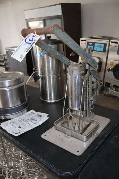 Dole pineapple corer