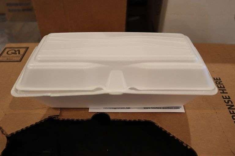 Times 3 - Sleeves of hot dog foam hinged to go containers