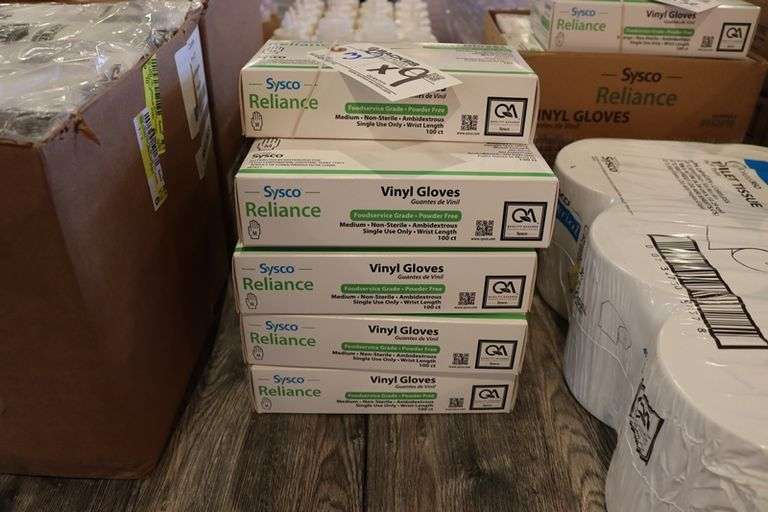 Times 9 - Boxes of Sysco Medium gloves