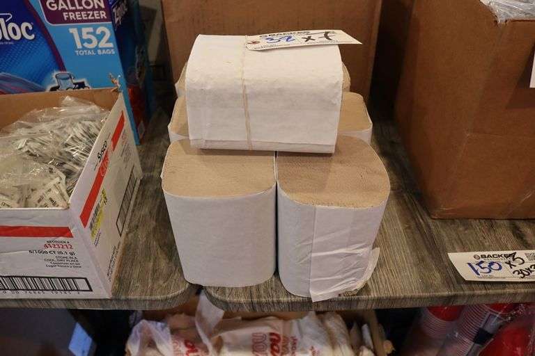 Times 7 - Bundles of napkins