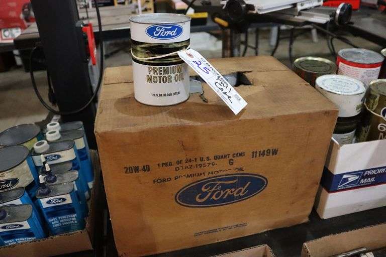 Case of Ford premium motor oil