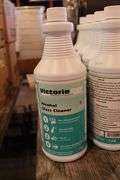 Times 9 - Victoria 1 quart alcohol glass cleaner bottles