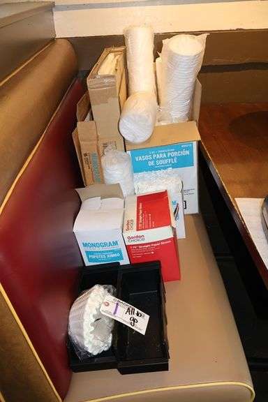 Booth to go - Straws, lids, organizers, & more