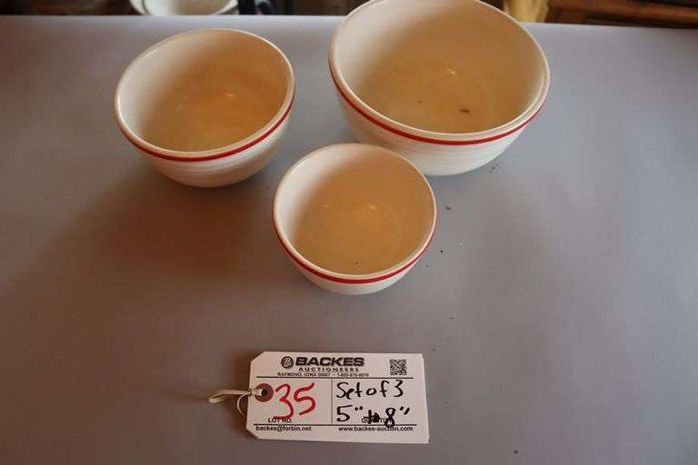 Bake Oven nesting set of 3 mixing bowls - 5" to 8" round