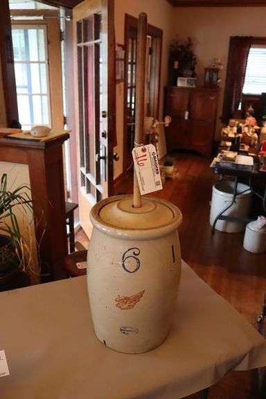 Red Wing 6 gallon butter churn with crack - with 5/6 lid
