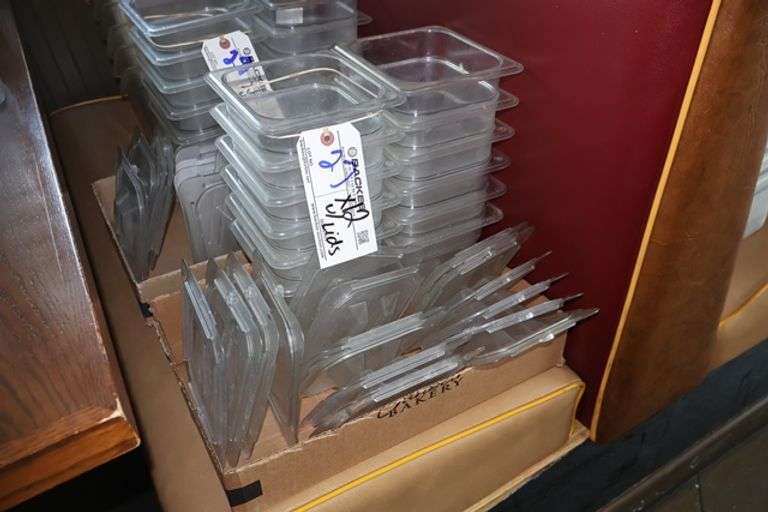 Times 12 - 1/6 x 6" acrylic inset pans with lids